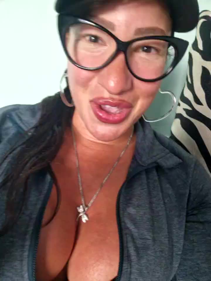 LONG PRIVATE CUM SESH - video av TheGoddessBianca cam model