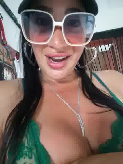 SMELL MY HOT MILF CUNT YOU 18YO PERV! - video by TheGoddessBianca cam model