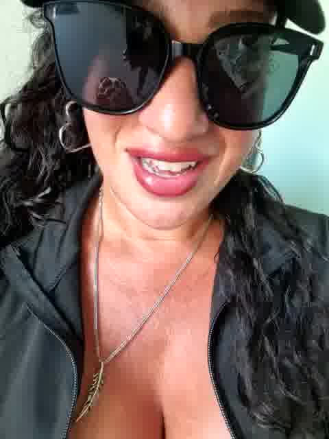 RACEPLAY CONVO OPEN PUSSY AND ASS - video av TheGoddessBianca cam model
