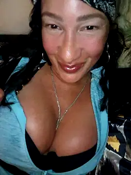 ANOTHER TITTY TEASE - video av TheGoddessBianca cam model