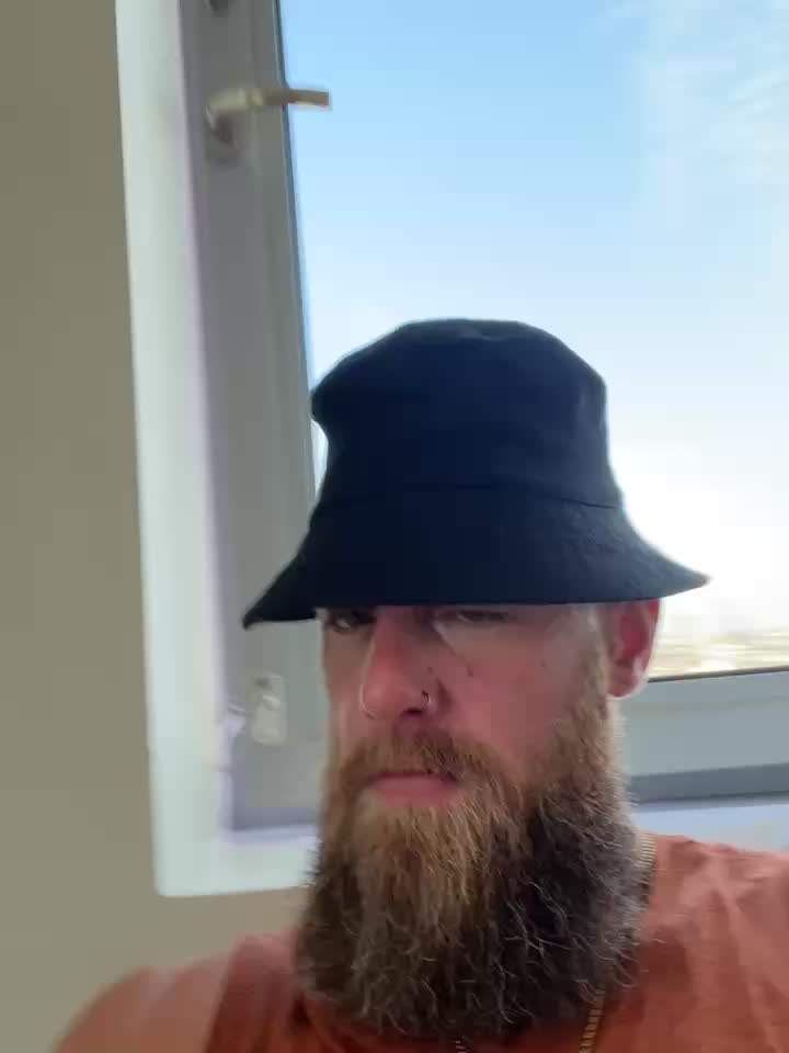 [25 Jun 08:14] Private Show - video by eltoulou cam model