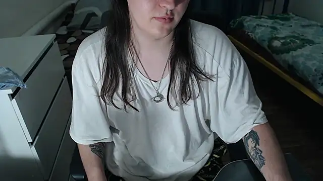 [16 Sep 17:34] Private Show– EvaMiron kameramodell videója