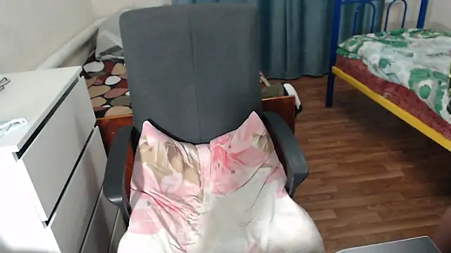 [3 Oct 23:36] Private Show– EvaMiron kameramodell videója