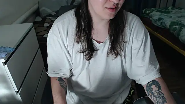 [23 Oct 19:17] Private Show– EvaMiron kameramodell videója