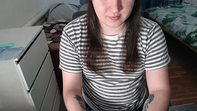 ))))) - EvaMiron主播的视频