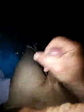 [27 Jun 02:21] Public Show – видео вебкам-модели Leass8m