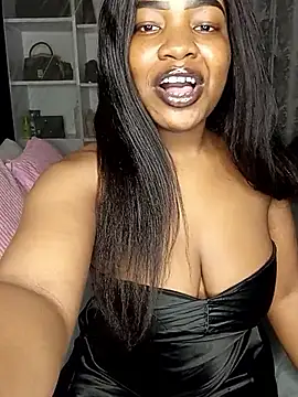 Lots of spit on my tits, fingering throat, this made me tear up a little 💦💦💦 - clip cu rosey_cheeks model videochat