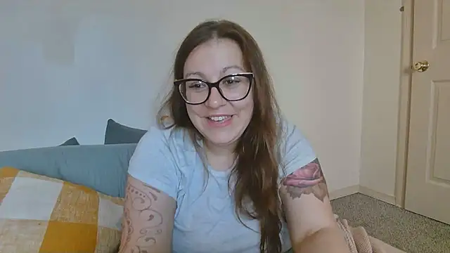 Funtimes in Private Shows! - video by LilyBird cam model