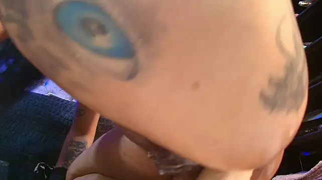 I climb on your delicious cock until you pour me thick milk - video by SaraMartins00 cam model