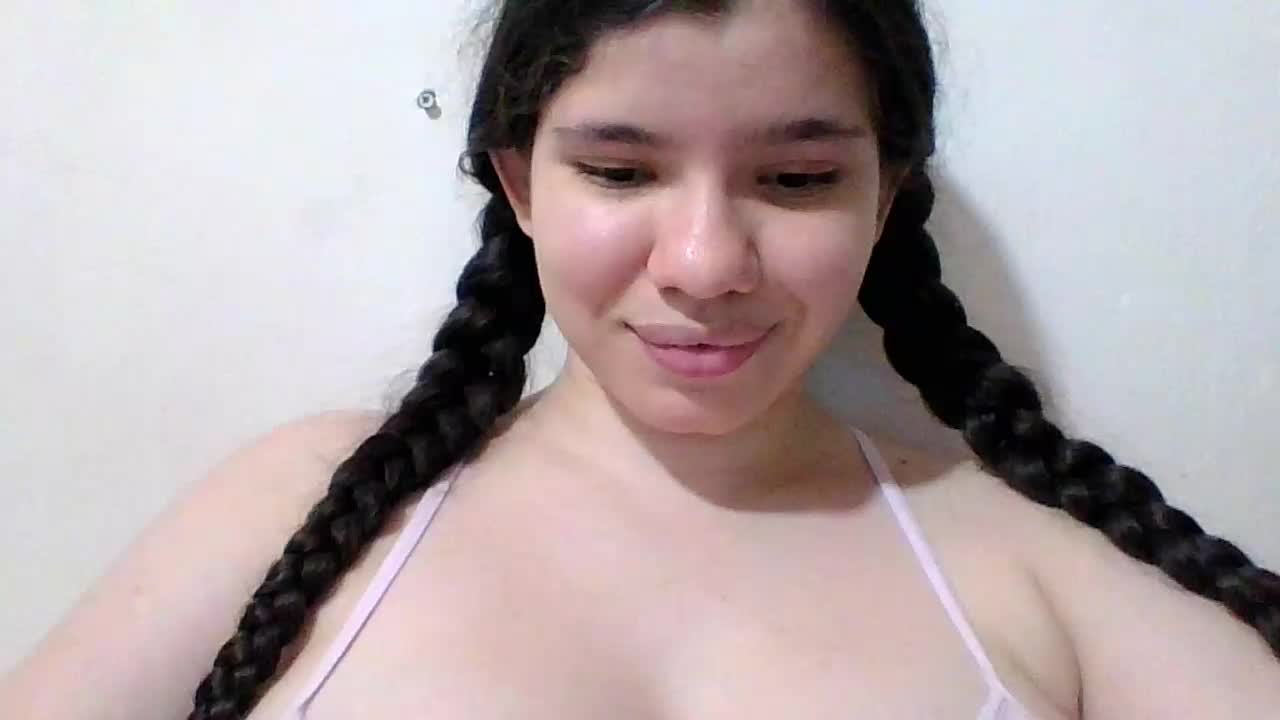 GET NAKED+MASTURBATE - video by Danzel1105 cam model