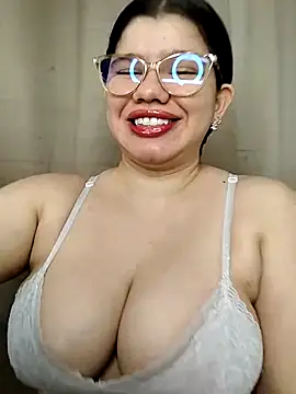 FINGERING PUSSY+MAKE ME CUM - vídeo de Danzel1105 modelo de câmara