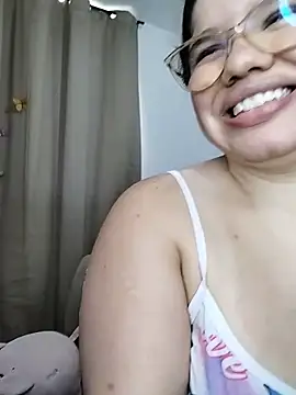 NAKED+FUCK PUSSY WITH DILDO