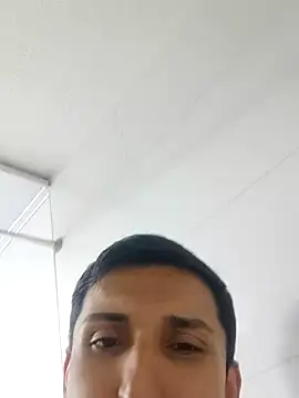 Taking a very hot shower - vídeo de Marck_Muscle modelo de câmara