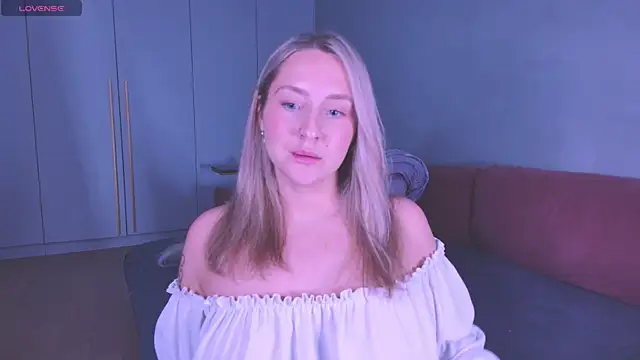 [8 Jul 00:27] Private Show - video od modelky/modela Oh_mylissa