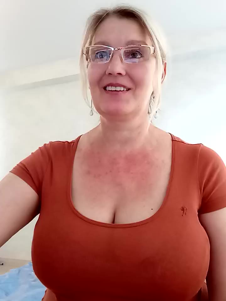 [29 Mar 13:48] Private Show - ক্যাম মডেল irinamaux-এর ভিডিও