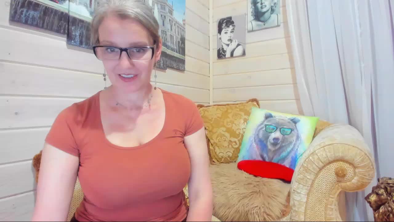 [7 May 21:44] Private Show - ক্যাম মডেল irinamaux-এর ভিডিও