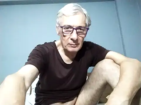 Sex live show action - BIGUNCUTHARDCOCK主播的视频