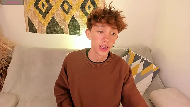 🥵I’m so horny guys - video av Tomy_Rox cam model