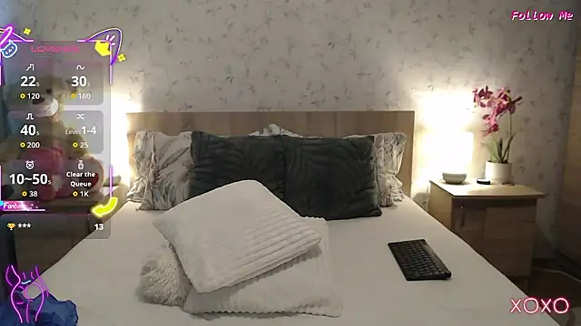 [13 Sep 08:59] Private Show - video by SecretSienna cam model