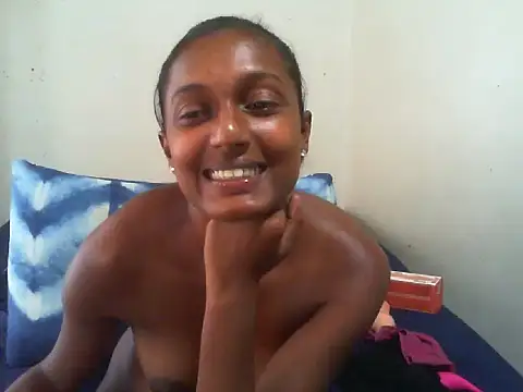 Wet Tamia for you 8 - فيديو من XXXSexyTammyXXX موديل الكام