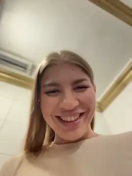 Masturbate pussy ❤️ - video by NewLale cam model