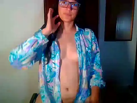 [6 Aug 19:02] Private Show– Nathalieprez4 kameramodell videója