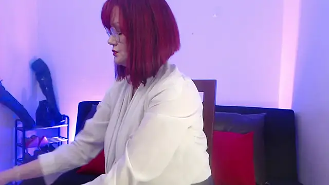 WAX + CLAMPS + WHIPPING WITH HAND IN PUSSY - Ammy_lee_69主播的视频