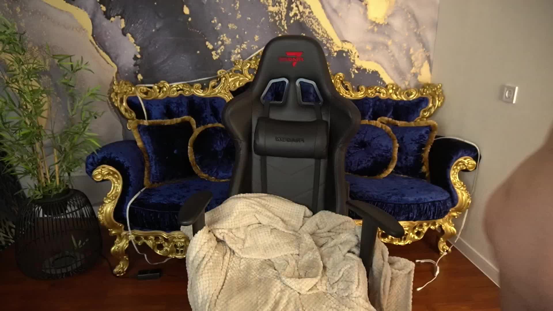 First squirt 18 years - ক্যাম মডেল LylaYeess-এর ভিডিও