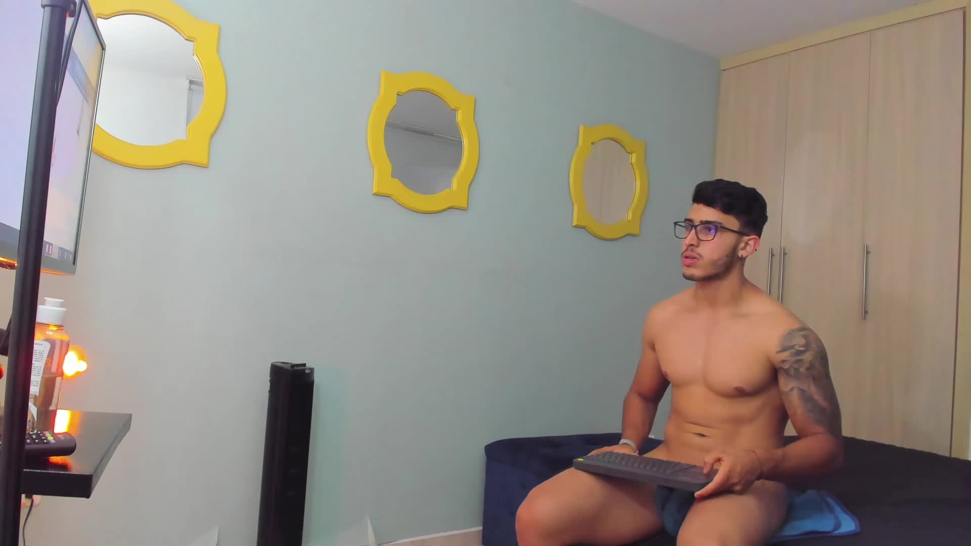 [27 Jun 11:09] Private Show - video by Liam_Kleiin cam model