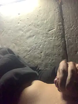 Public Show Cum - video by Boysex227 cam model
