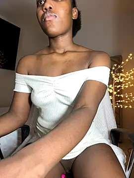 Private Show - video by KellyaCute_ cam model
