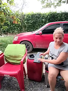 blowjob and two cumshots in the mouth swallow cum – video od webkamerové modelky hotandfierylatinos2023