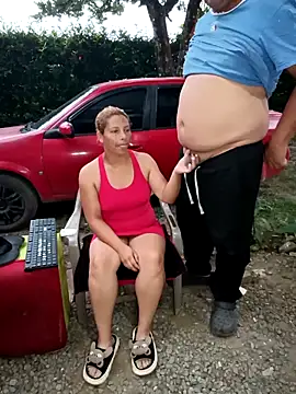 straw spends that cum – video od webkamerové modelky hotandfierylatinos2023