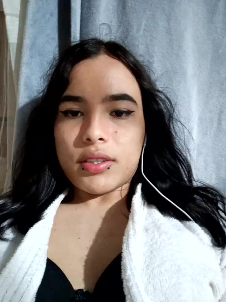 [26 Jun 01:20] Private Show – video modela na kameri Samys_World