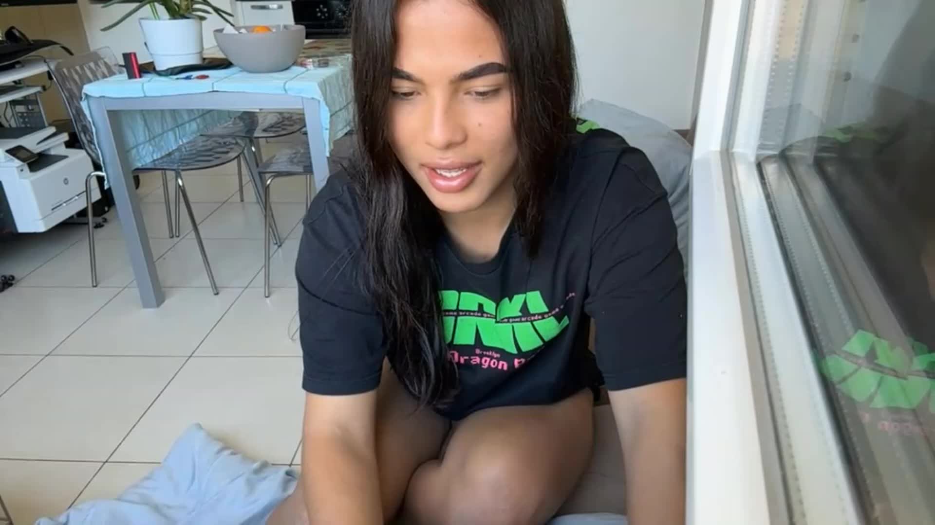 Private Show – video modela na kameri Samys_World