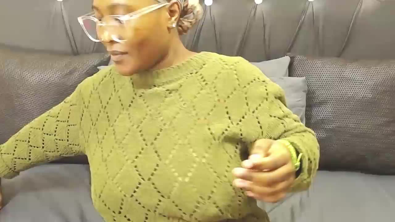 [12 Mar 07:08] Private Show - video IAm-the-1st-Dota kameramallilta