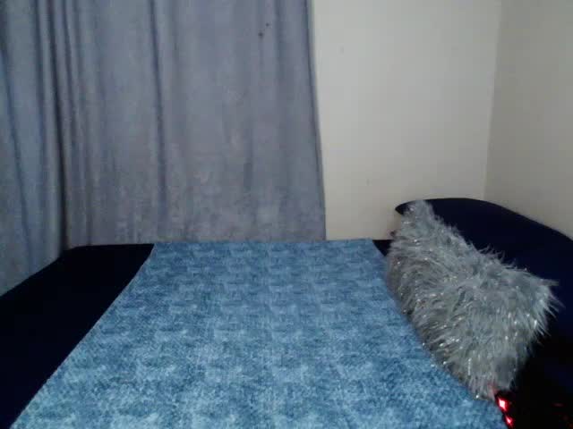 [26 Aug 21:27] Private Show - video IAm-the-1st-Dota kameramallilta