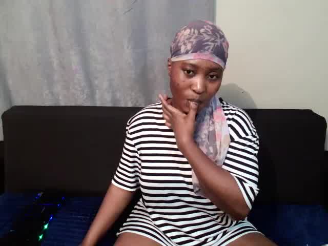 [13 Sep 02:35] Private Show - video IAm-the-1st-Dota kameramallilta