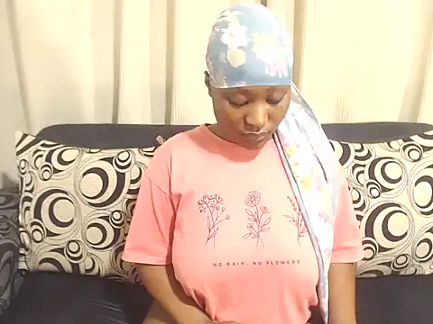 [5 Feb 05:51] Private Show - video IAm-the-1st-Dota kameramallilta