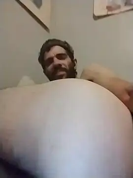 cuckboi feeling sexy - video by SolitaryMisfit8 cam model