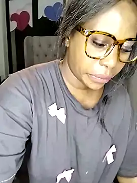 [22 Apr 20:29] Private Show - video by Nattybae009 cam model