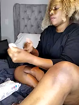 [2 Jul 00:56] Private Show - video by Nattybae009 cam model