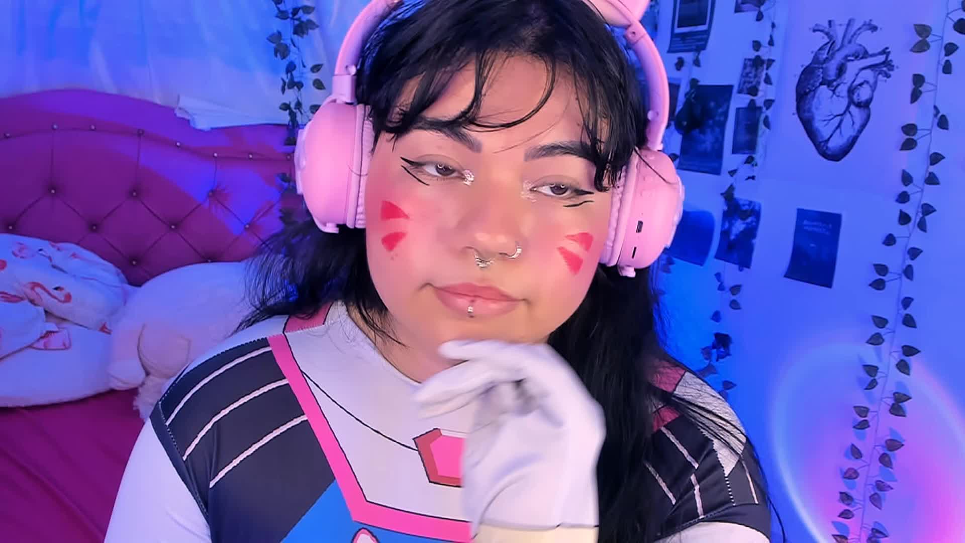 Private Show( feet sloppy, fuck pussy hairy fingers) - video by Samanta_Bigboos cam model