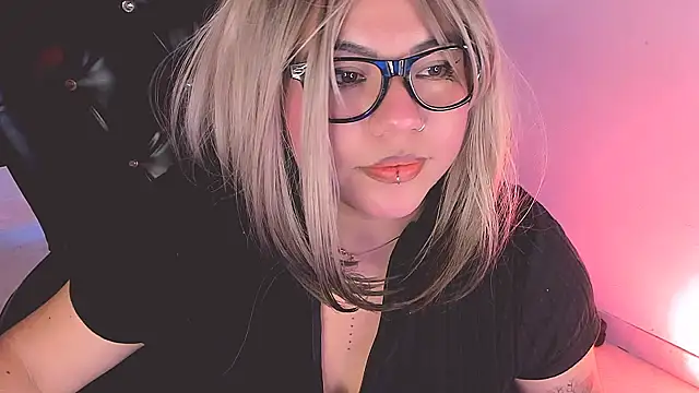 sexy smoke blowjob  messy - video by Samanta_Bigboos cam model