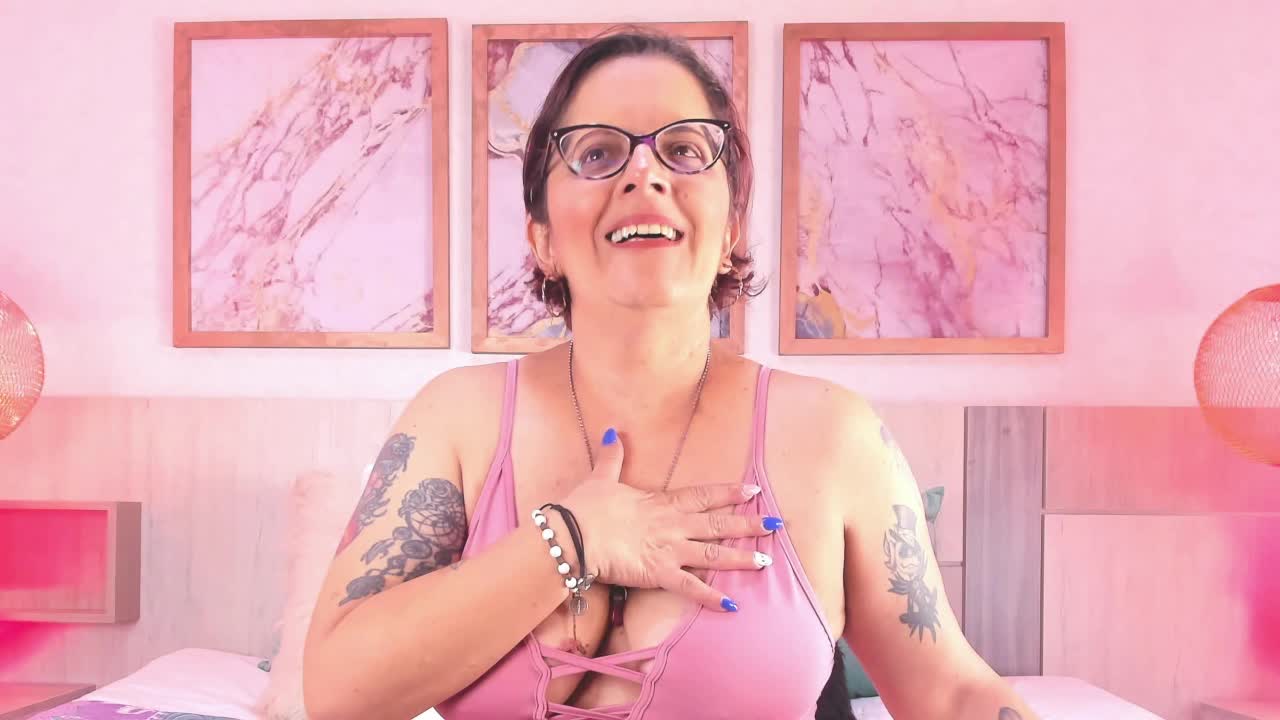 [19 Aug 08:02] Private Show (Blowjob+finger pussy) - video by ValeryHart1 cam model