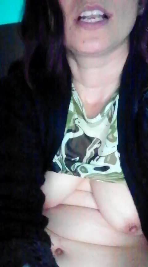 [22 Sep 19:23] Private Show－カメラキャストのKkitty__99の動画