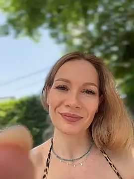 Big risky show on vacation