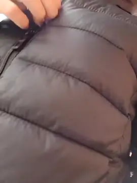 51- Sexy girl in public bathroom!! Shhhh - _Isabella-7 캠 모델의 동영상