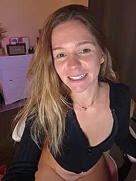 ✉️ OUVERTURE DES ENVELOPPES ✉️ - video by lucie_mehott cam model