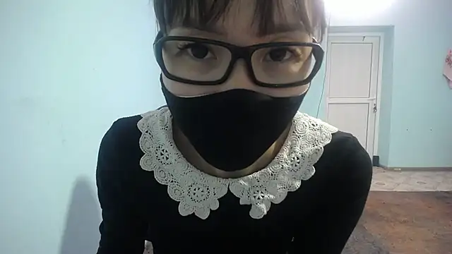 [20 May 08:21] Private Show - video by elllaaxx cam model